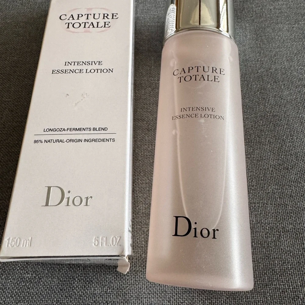 Dior Capture Totale Intensive Essence Lotion